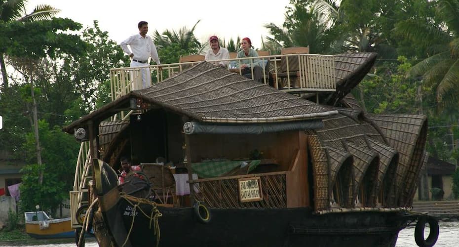 Kerala River Cruise Vaikundam, Alleppey 4